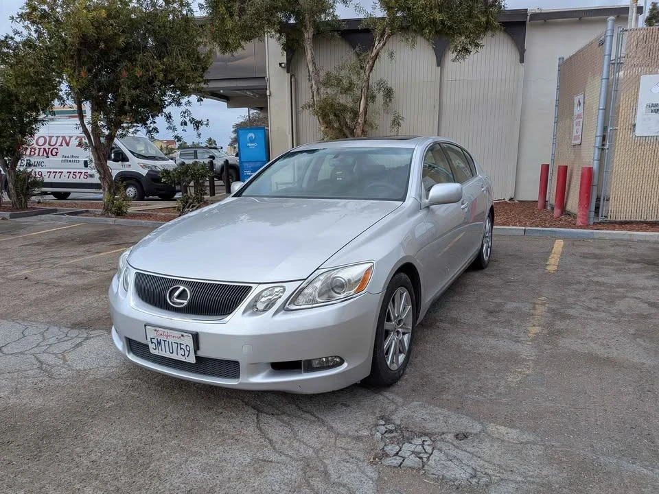 2006 Lexus GS 3rd Gen - Image 2 of 13