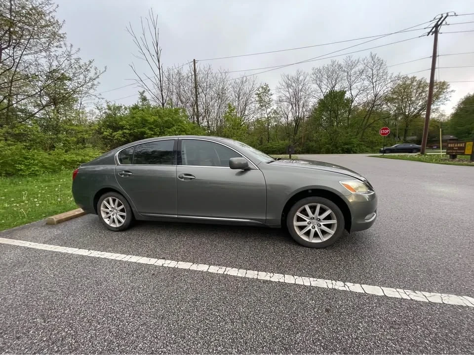 2006 Lexus GS 3rd Gen - Image 3 of 11