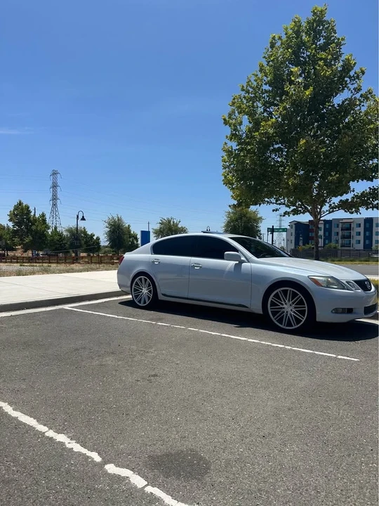 2006 Lexus GS 3rd Gen - Image 2 of 11