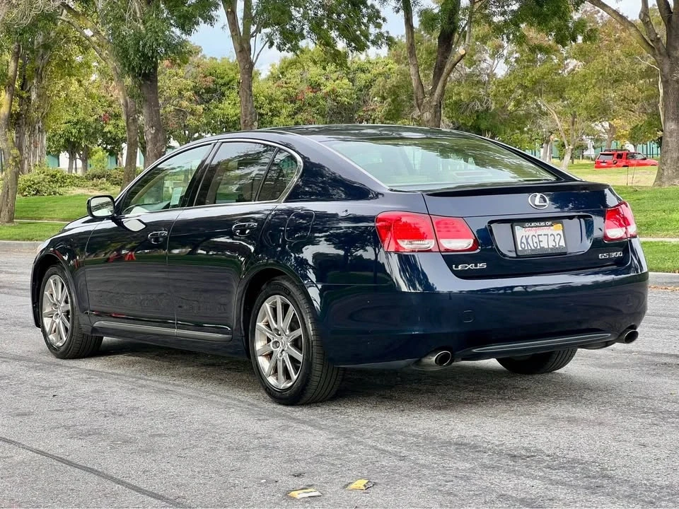 2006 Lexus GS 3rd Gen - Image 4 of 11