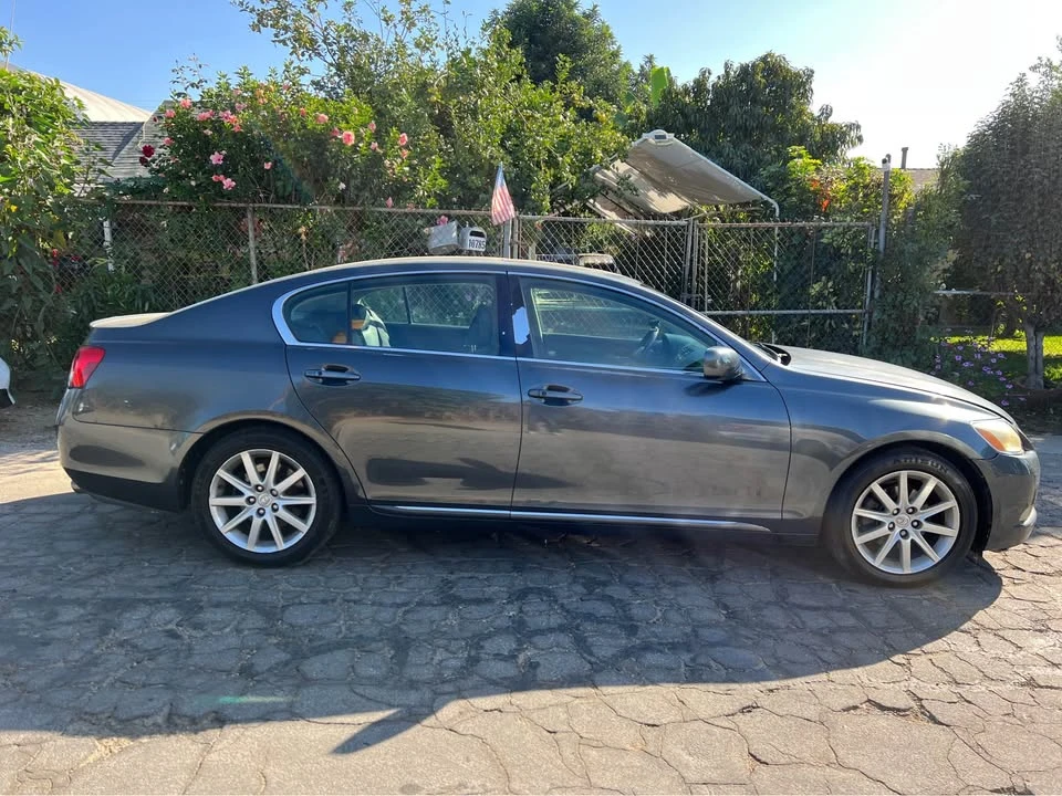 2006 Lexus GS 3rd Gen - Image 2 of 15