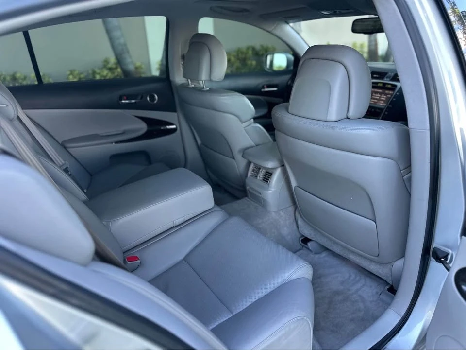 2006 Lexus GS 3rd Gen - Image 10 of 15