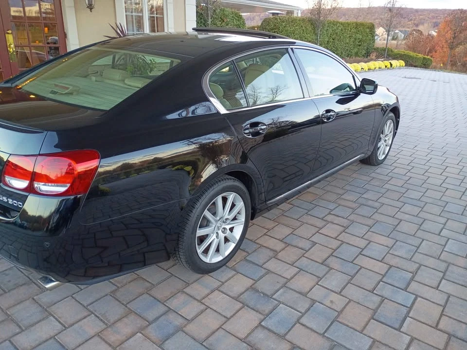 2006 Lexus GS 3rd Gen - Image 8 of 12