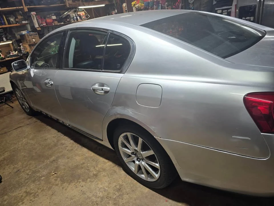 2006 Lexus GS 3rd Gen - Image 2 of 17