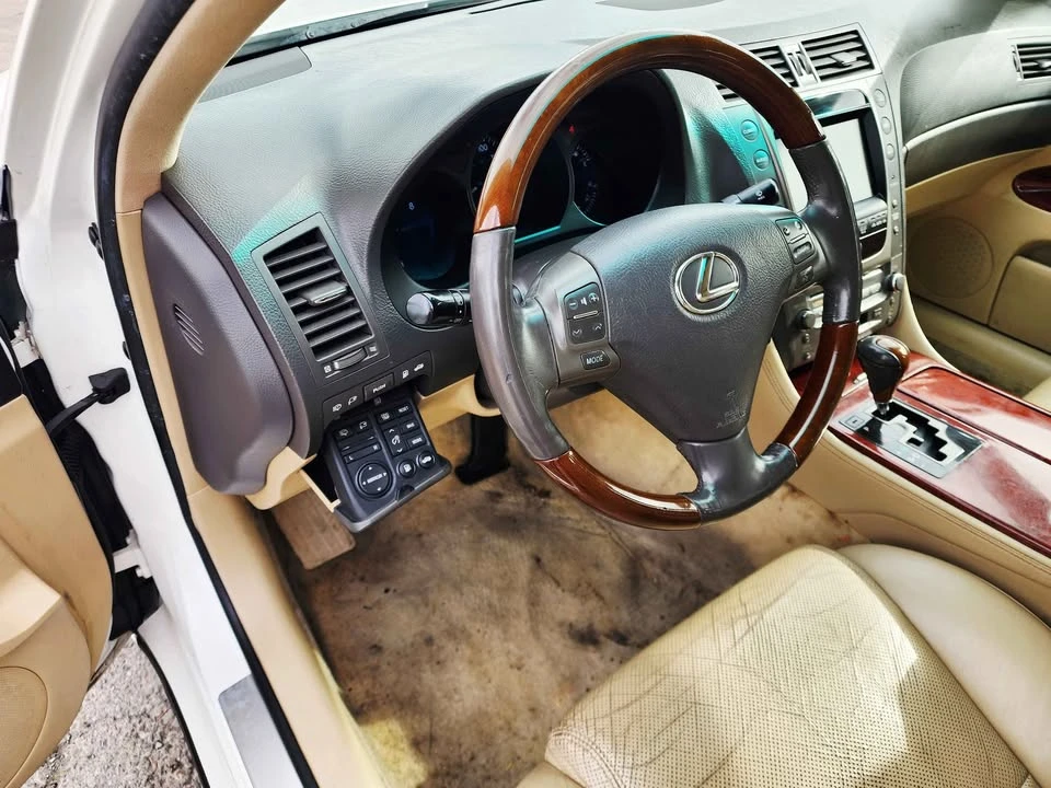 2006 Lexus GS 3rd Gen - Image 8 of 11