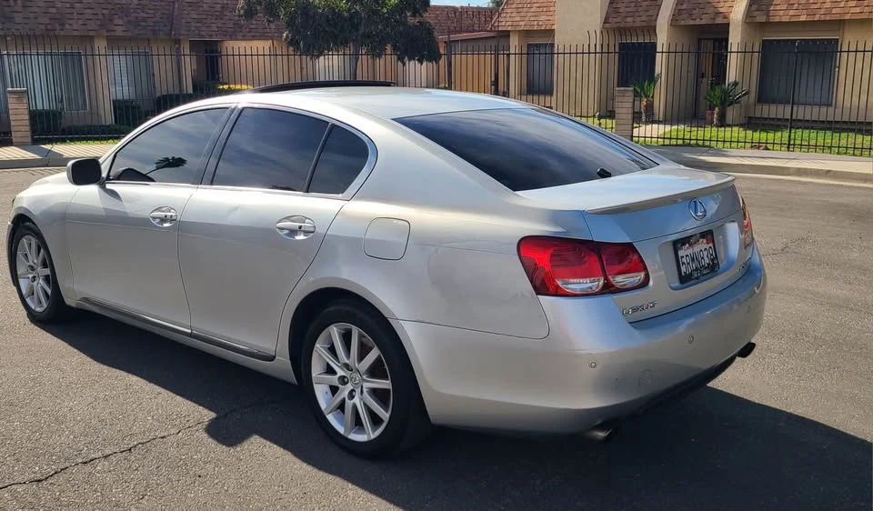 2006 Lexus GS 3rd Gen - Image 5 of 10