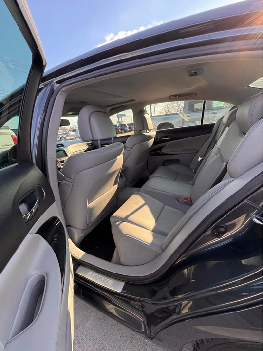 2006 Lexus GS 3rd Gen - Image 12 of 14