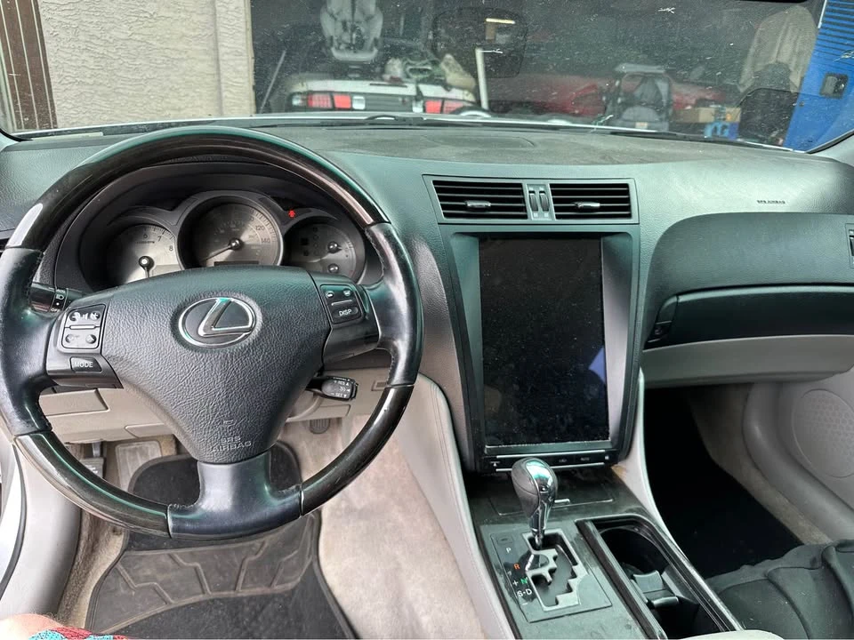 2006 Lexus GS 3rd Gen - Image 2 of 10