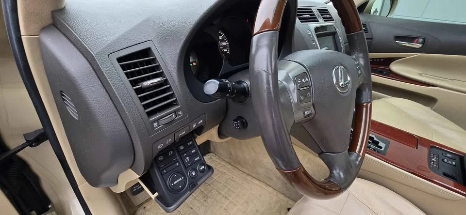 2006 Lexus GS 3rd Gen - Image 17 of 20