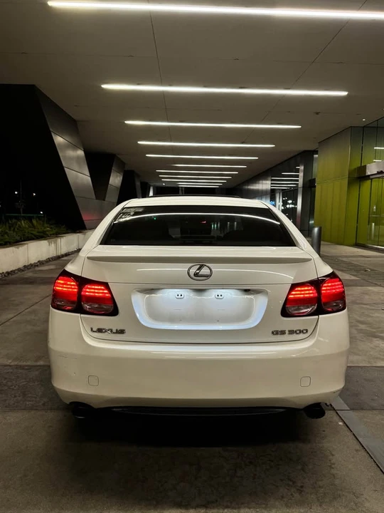 2006 Lexus GS 3rd Gen - Image 7 of 16