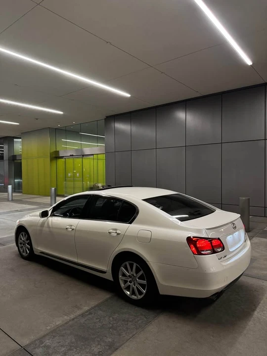 2006 Lexus GS 3rd Gen - Image 8 of 16
