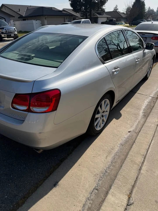 2006 Lexus GS 3rd Gen - Image 4 of 6