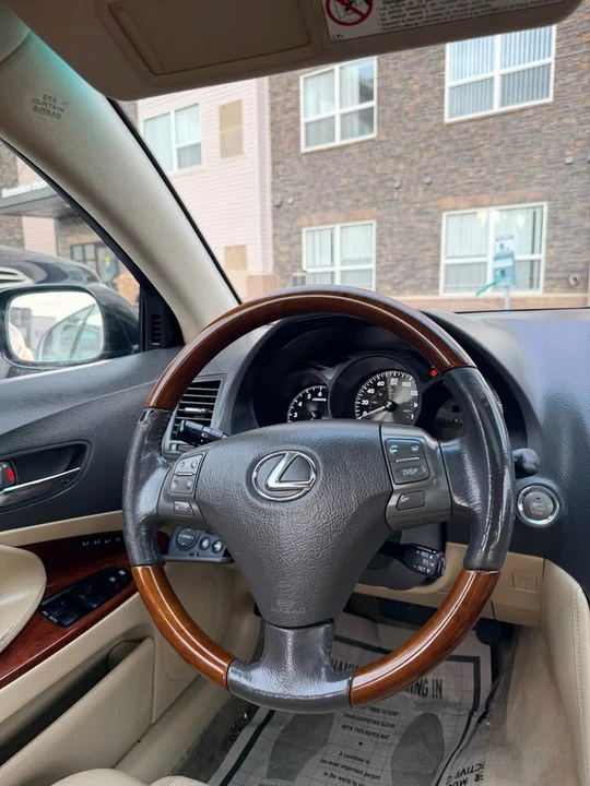 2006 Lexus GS 3rd Gen - Image 14 of 18