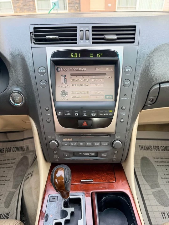 2006 Lexus GS 3rd Gen - Image 15 of 18