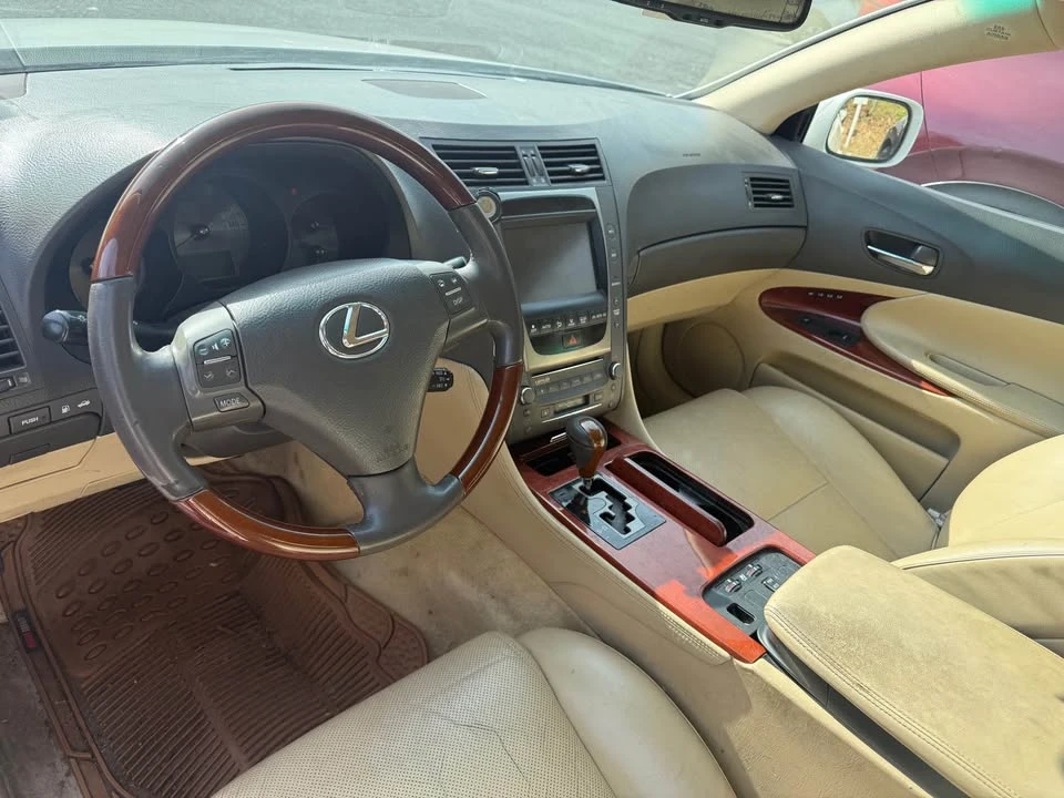 2006 Lexus GS 3rd Gen - Image 4 of 6