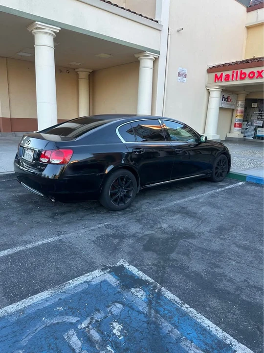 2006 Lexus GS 3rd Gen - Image 2 of 10