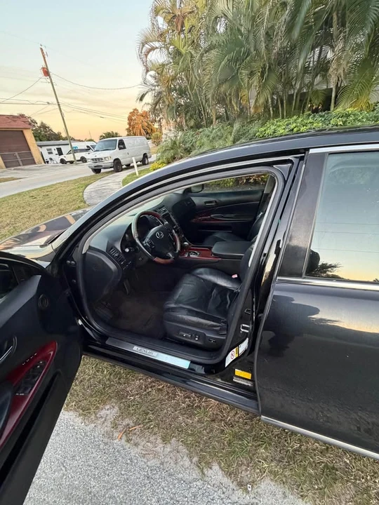 2006 Lexus GS 3rd Gen - Image 3 of 12