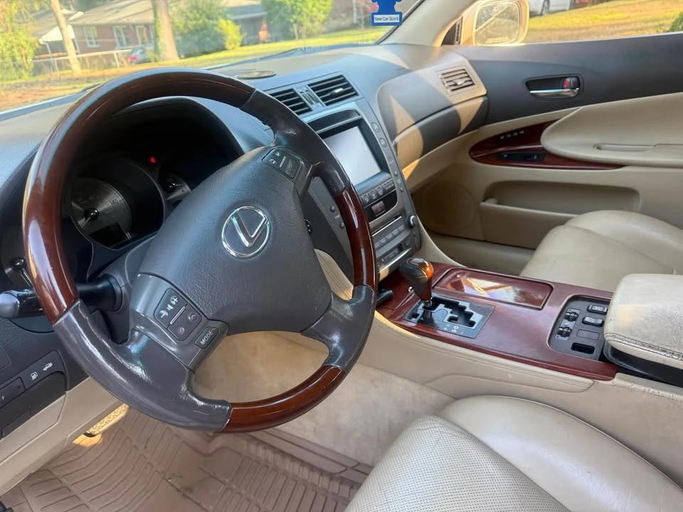 2006 Lexus GS 3rd Gen - Image 4 of 12