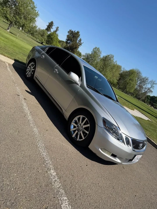 2006 Lexus GS 3rd Gen - Image 3 of 12