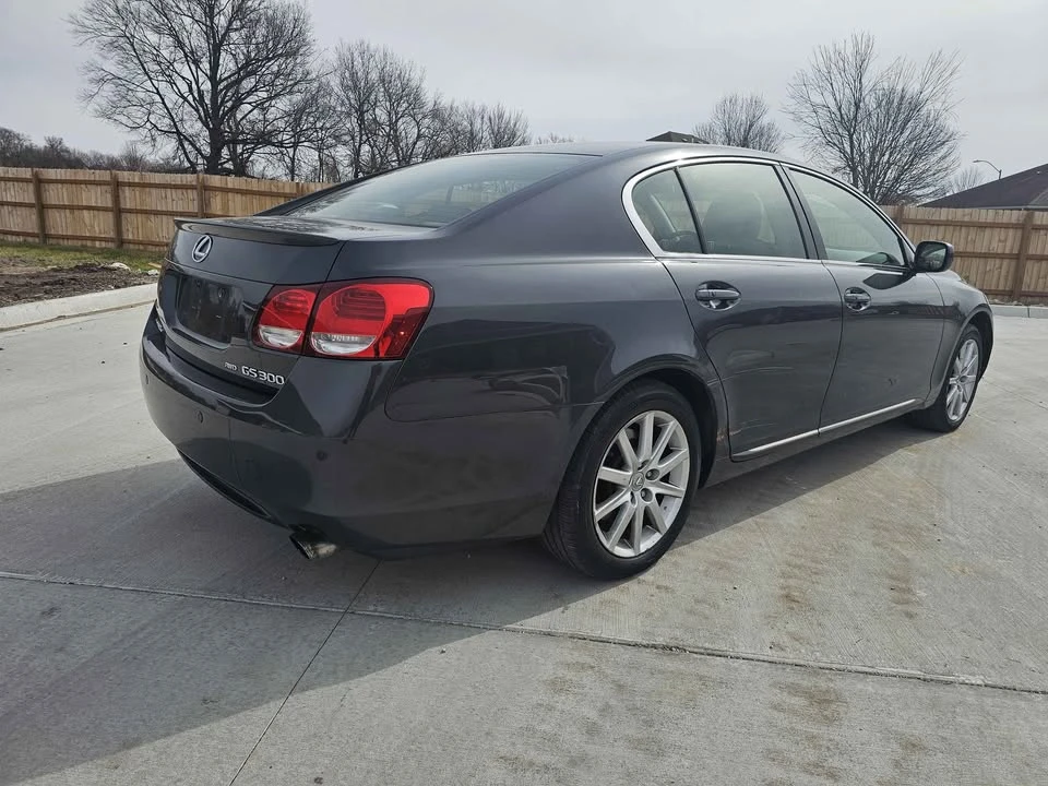 2006 Lexus GS 3rd Gen - Image 5 of 19