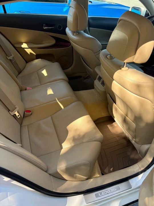 2006 Lexus GS 3rd Gen - Image 11 of 16
