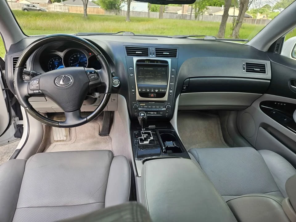 2006 Lexus GS 3rd Gen - Image 9 of 13