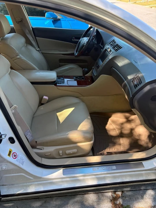 2006 Lexus GS 3rd Gen - Image 9 of 16