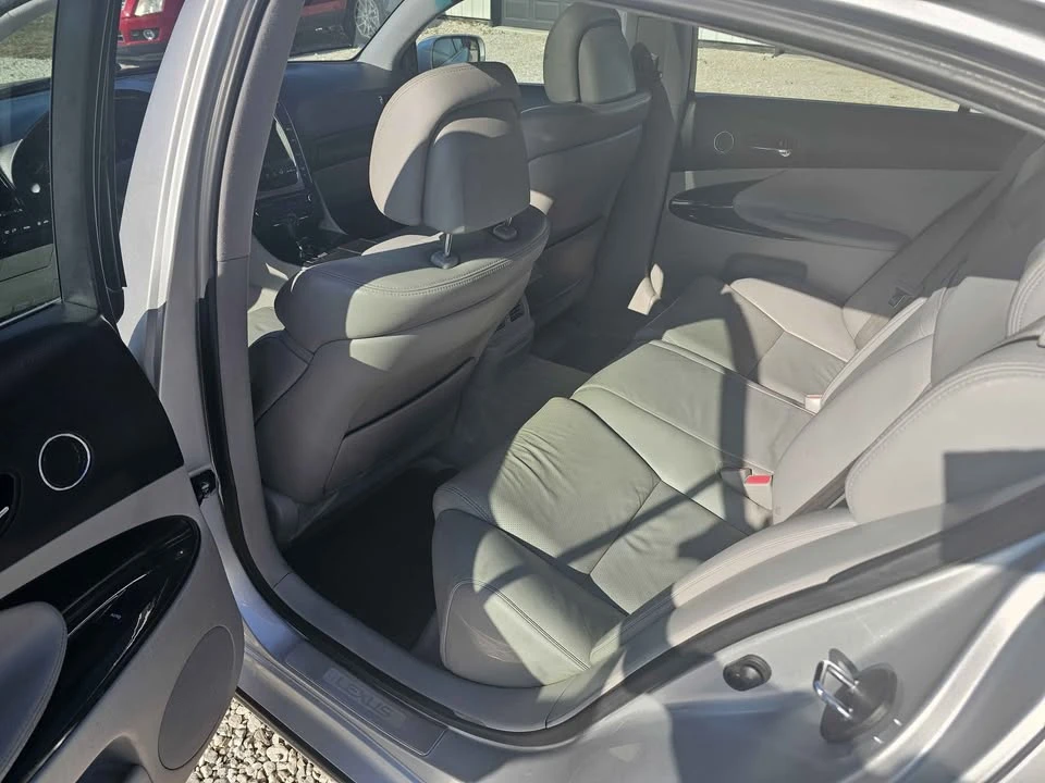 2006 Lexus GS 3rd Gen - Image 10 of 12