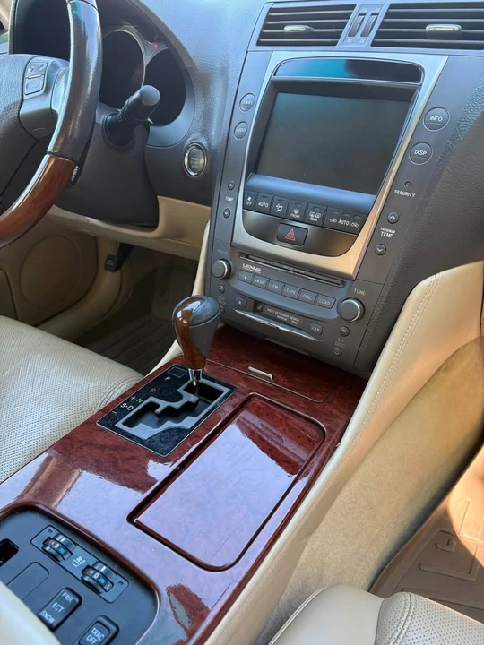 2006 Lexus GS 3rd Gen - Image 12 of 16