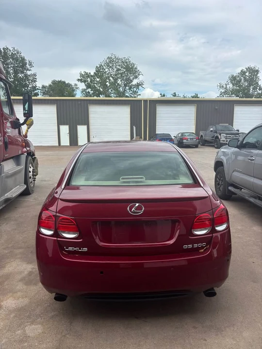 2006 Lexus GS 3rd Gen - Image 4 of 11