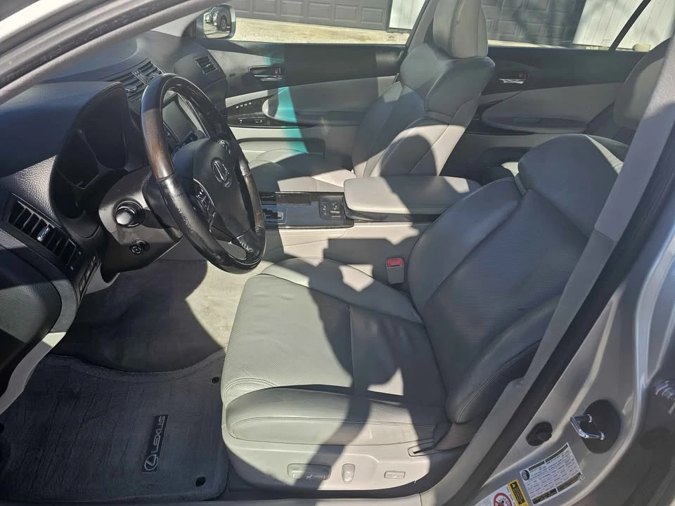 2006 Lexus GS 3rd Gen - Image 2 of 12