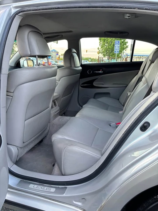 2006 Lexus GS 3rd Gen - Image 10 of 21