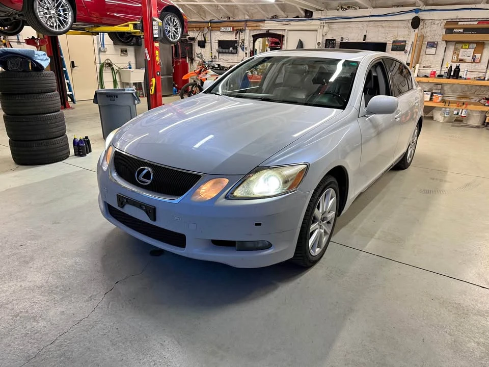 2006 Lexus GS 3rd Gen - Image 2 of 9