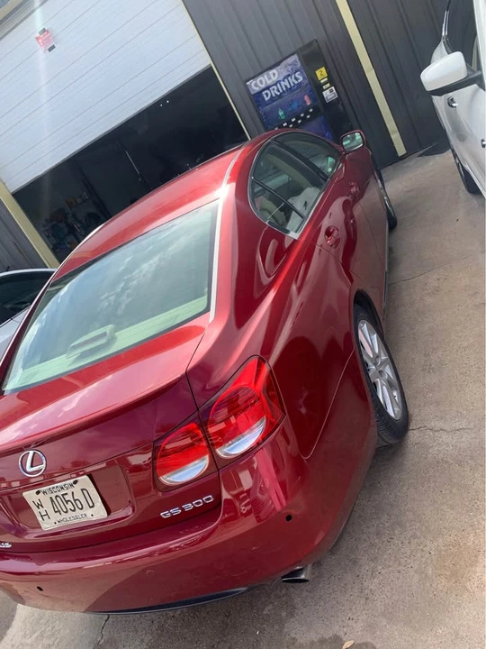 2006 Lexus GS 3rd Gen - Image 2 of 12
