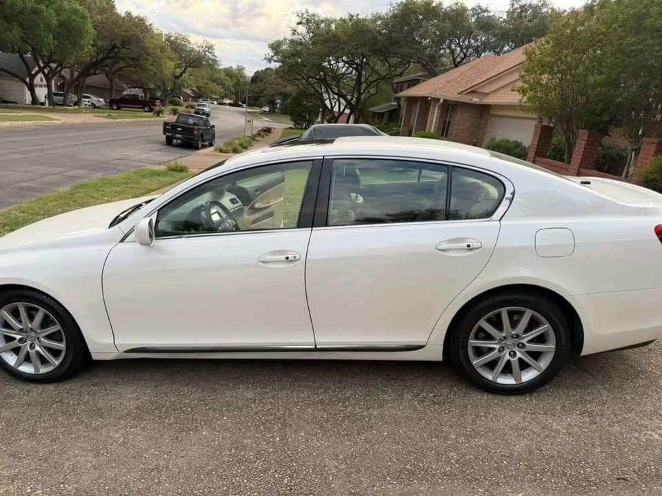 2006 Lexus GS 3rd Gen - Image 2 of 19
