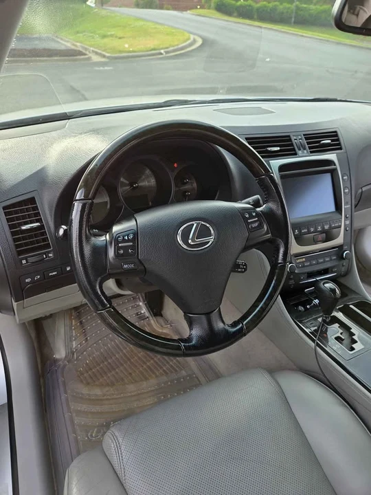2006 Lexus GS 3rd Gen - Image 7 of 13