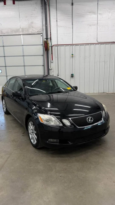 2006 Lexus GS 3rd Gen - Image 2 of 13