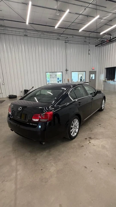 2006 Lexus GS 3rd Gen - Image 4 of 13