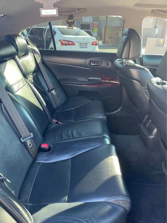2006 Lexus GS 3rd Gen - Image 11 of 17