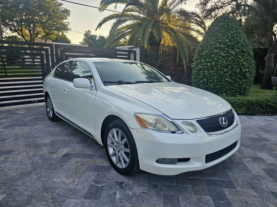 2006 Lexus GS 3rd Gen - Image 3 of 12