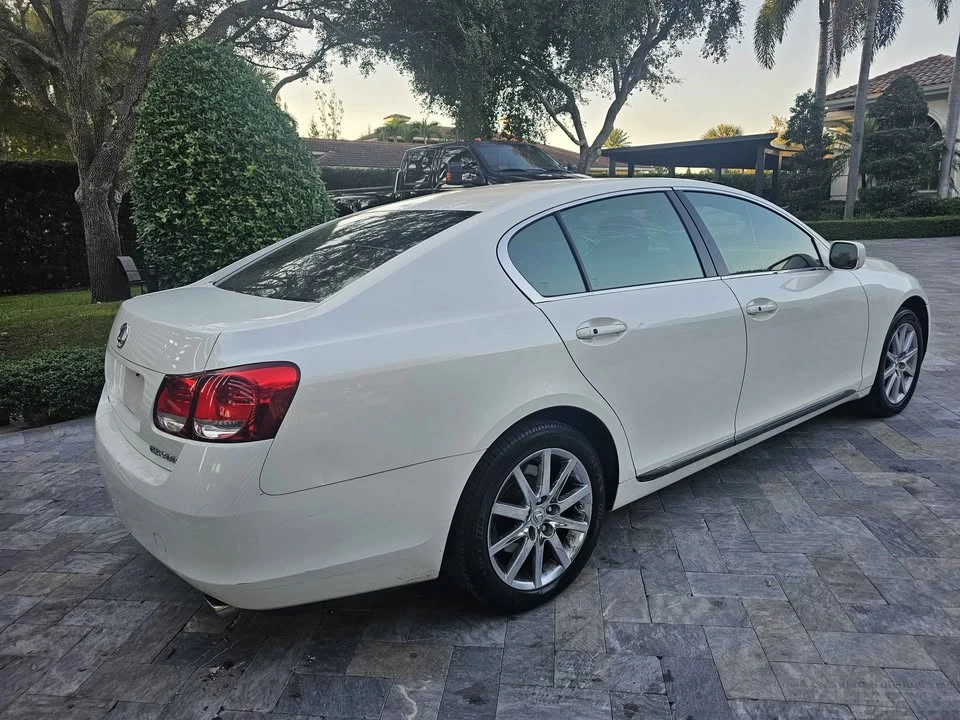 2006 Lexus GS 3rd Gen - Image 5 of 12