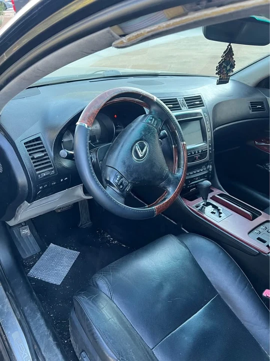 2006 Lexus GS 3rd Gen - Image 13 of 16