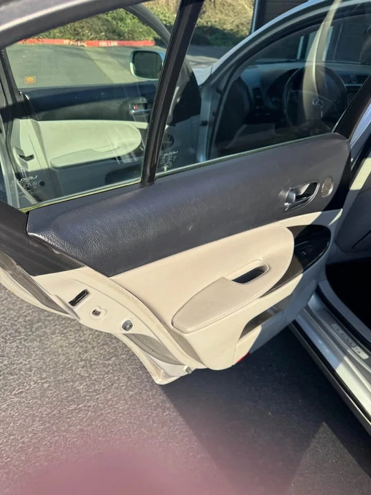 2006 Lexus GS 3rd Gen - Image 10 of 15