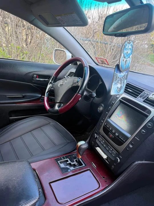 2006 Lexus GS 3rd Gen - Image 7 of 10