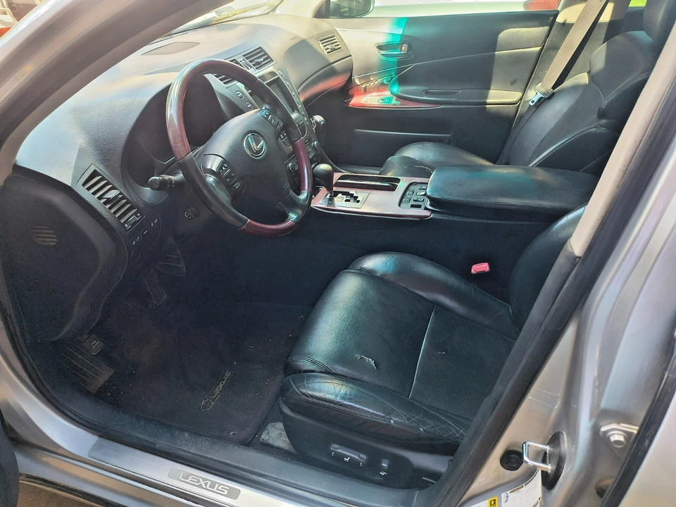 2006 Lexus GS 3rd Gen - Image 5 of 10