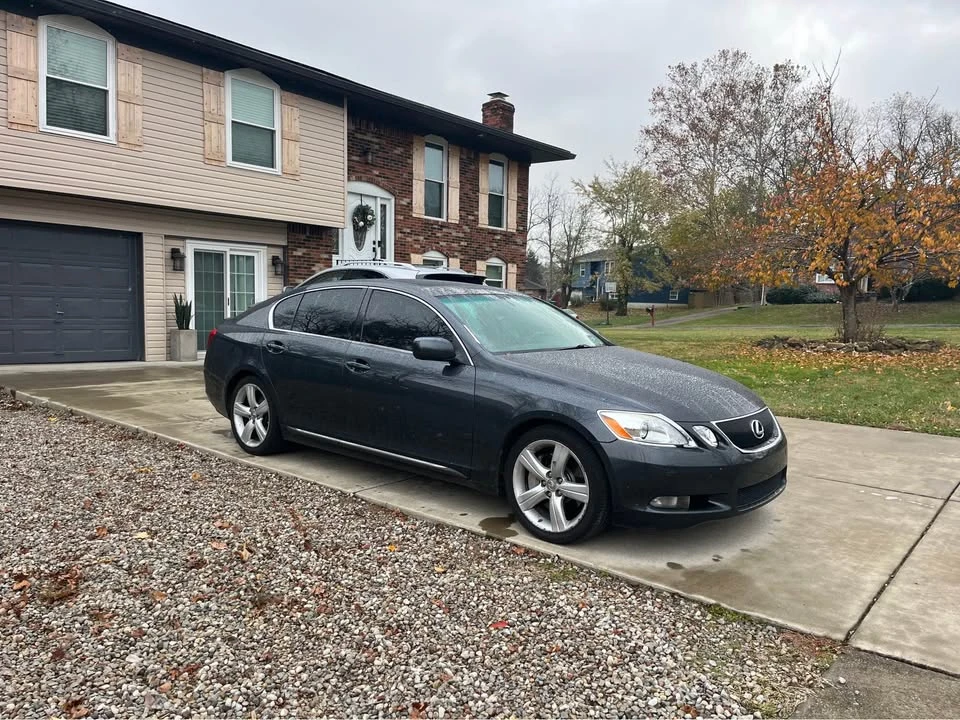 2006 Lexus GS 3rd Gen - Image 2 of 10