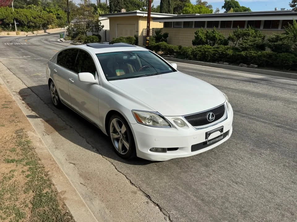 2006 Lexus GS 3rd Gen - Image 2 of 10