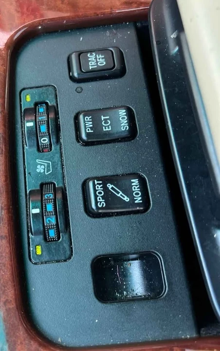 2006 Lexus GS 3rd Gen - Image 9 of 11