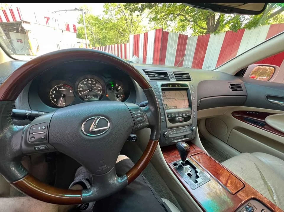 2006 Lexus GS 3rd Gen - Image 8 of 11