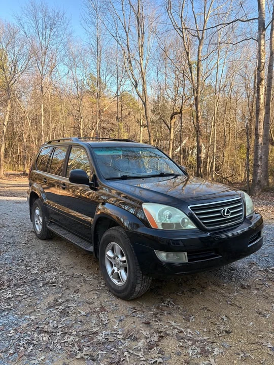 2006 Lexus GX 1st Gen - Image 2 of 9